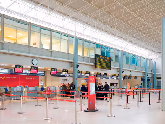 Terminal dell'aeroporto delle Asturie